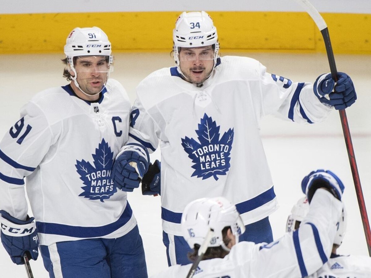NHL: Tatar bodoval pri prehre Montrealu, zažiaril Matthews