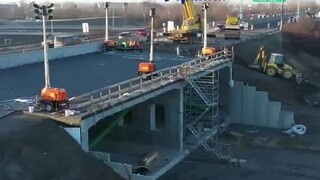 Výstavba križovatky diaľnic napreduje, pomohla aj unikátna technológia