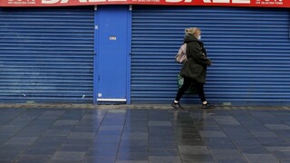 Británia uvoľní opatrenia, zaočkovaná je už štvrtina obyvateľov