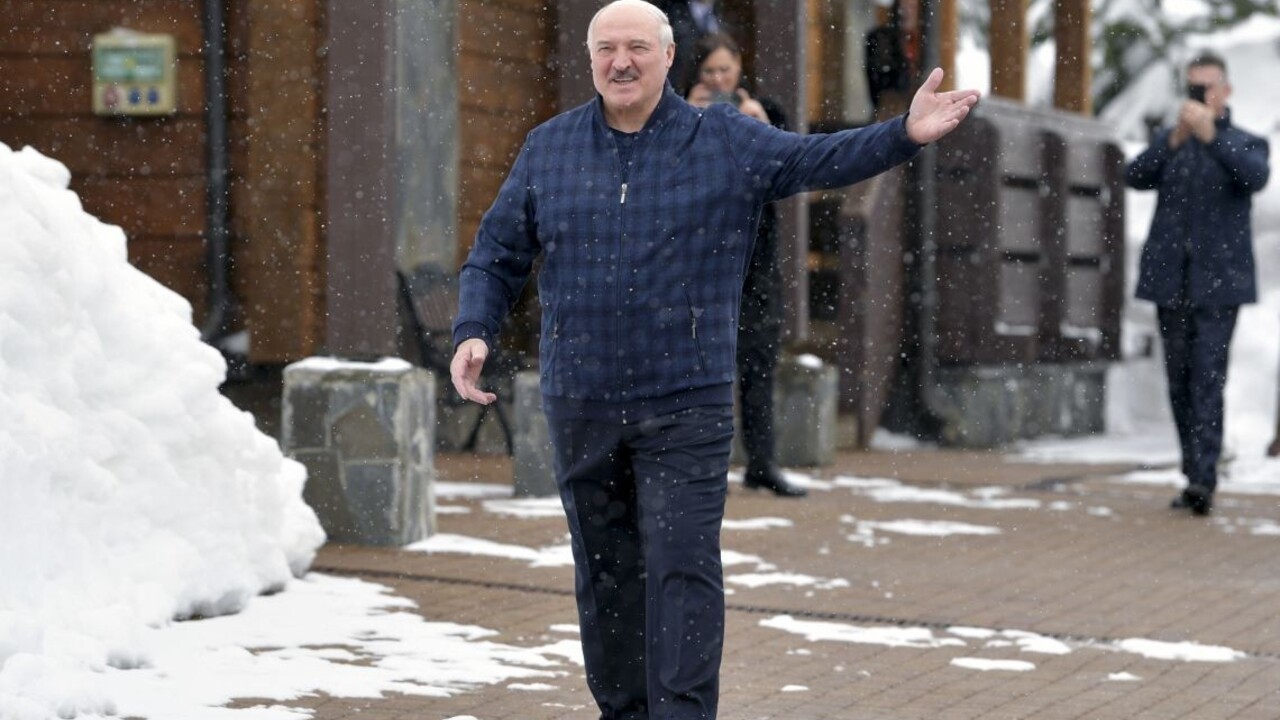 Lukašenko chce mať na jeseň vlastnú vakcínu, zatiaľ očkujú ruskou