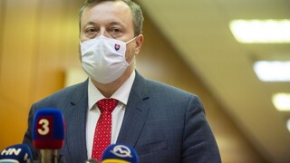 Krajniak si vie na hraniciach predstaviť najprísnejší režim