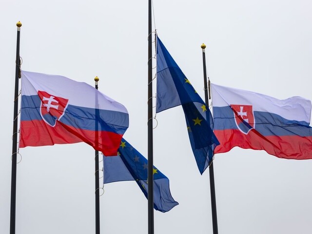 Ak prijmete iné občianstvo, o slovenské už nemusíte prísť