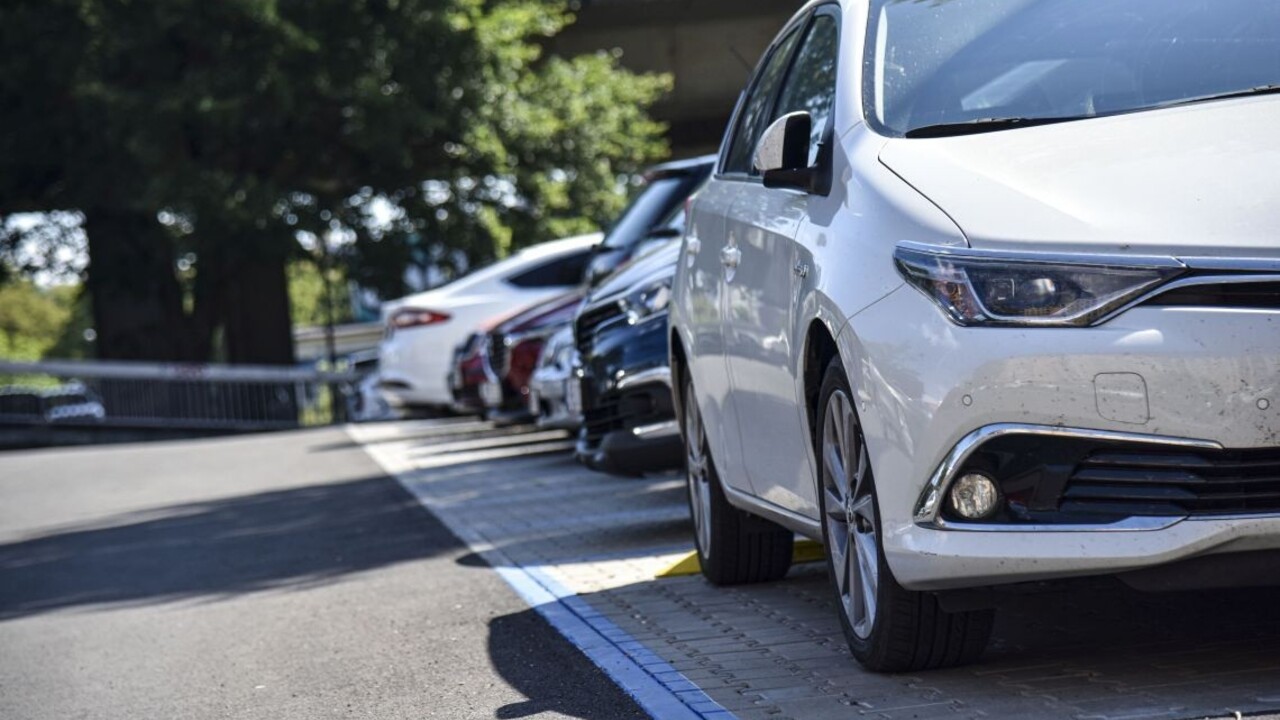 Prešov schválil zmeny v parkovaní. Toto sú nové pravidlá