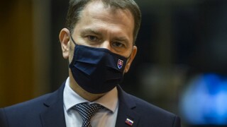 Fabriky zatiaľ zatvárať nebudeme, potvrdil Matovič. Do budúcna to nevylúčil