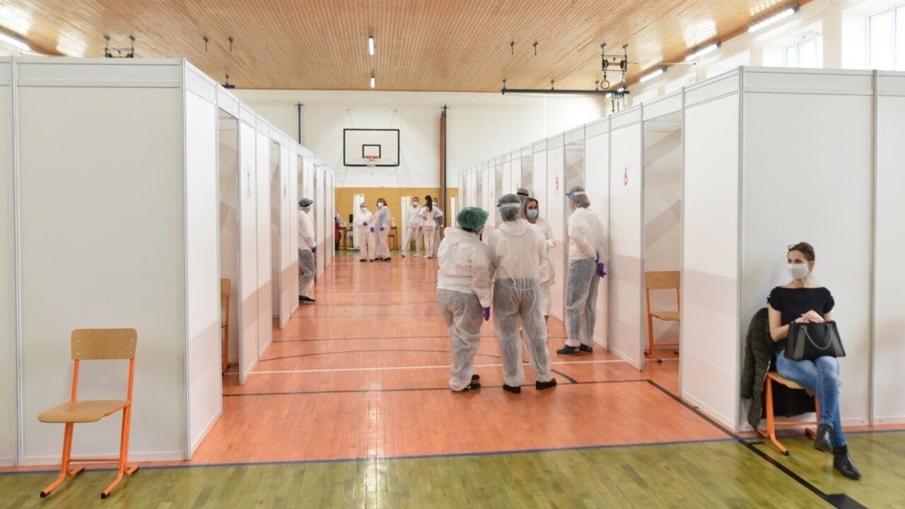 Kto sa zaočkuje v piatej fáze? Robia zoznam nezastupiteľných