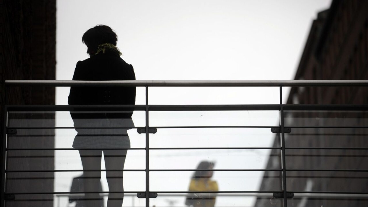 Trpíme izoláciou, čo s tým? V TA3 sme diskutovali s odborníkmi