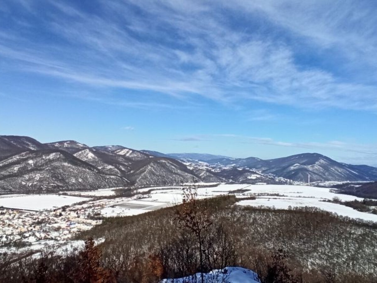 FOTO našich čitateľov: Prechádzka pri vodopáde, zasnežené výhľady