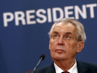 Minister je už veľmi unavený. Zeman pripustil možnú výmenu