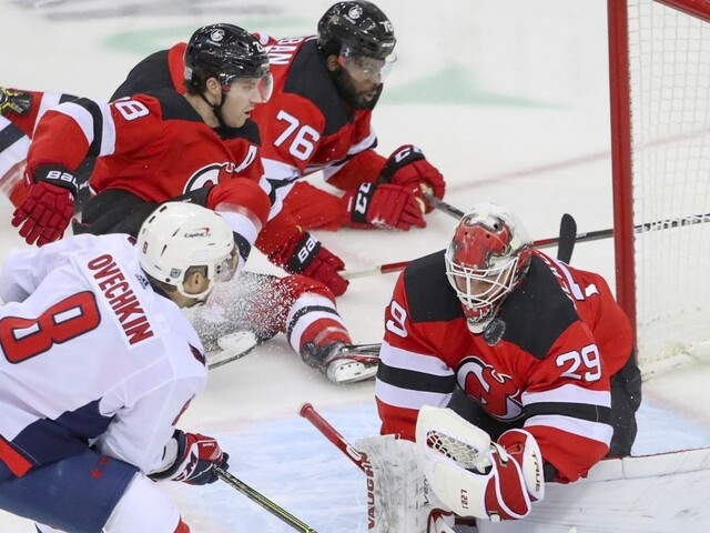 NHL: Capitals s Chárom a Pánikom zdolali Devils