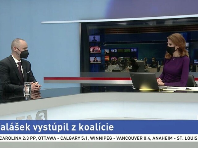 Tomáš Valášek v TA3 potvrdil, že poslancom ostáva