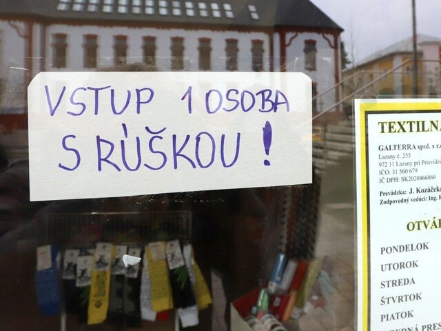 Koronavírus je tu s nami rok. Prvému nakazenému Mikas sám volal