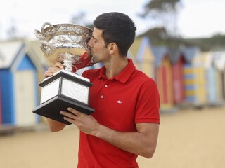 Djokovič opäť prepísal históriu, podarilo sa mu prekonať Federerov rekord