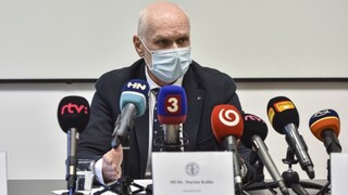 Lekárov pobúrili policajné kontroly, prípad má preveriť inšpekcia