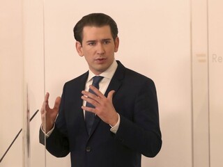 Rakúsky kancelár je nespokojný. Kurz vyčíta Únii rozdeľovanie vakcín