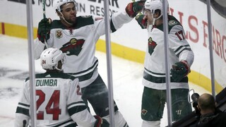 NHL: Minnesota rozdrvila Arizonu, Kaprizov sa blysol hetrikom