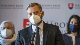Krúpa o odchode Krajčího: Naplnili sa požiadavky Sas a Za ľudí
