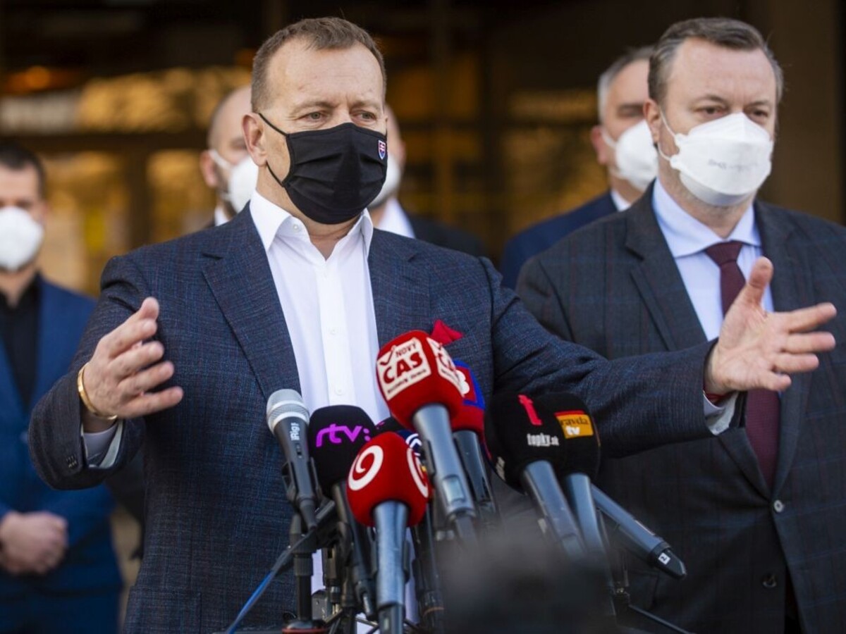 Sme rodina o šéfovi SIS: Netvrdíme, že skutok sa nestal