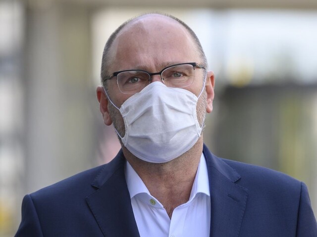 Richard Sulík vo vláde končí, ministri SaS podajú demisiu