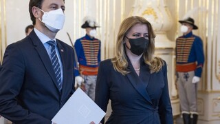 Čaputová sa Hegera pýta na vakcíny. Zaujíma ju rozhodnutie o Pfizeri