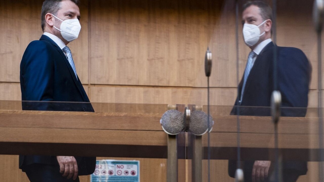 OĽANO sa ohradilo voči útokom SaS, chcú vraj povaliť vládu