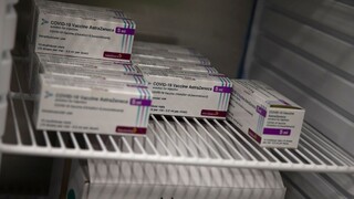 Rozhodnú o AstraZenece, Slováci by mohli vypĺňať dotazník s lekárom