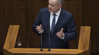 NAKA vypočúvala exprezidenta Kisku, ide o údajný daňový podvod