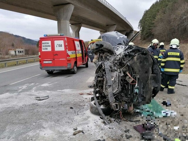 Tragédia na ceste: O život pri nehode prišiel len 28-ročný vodič