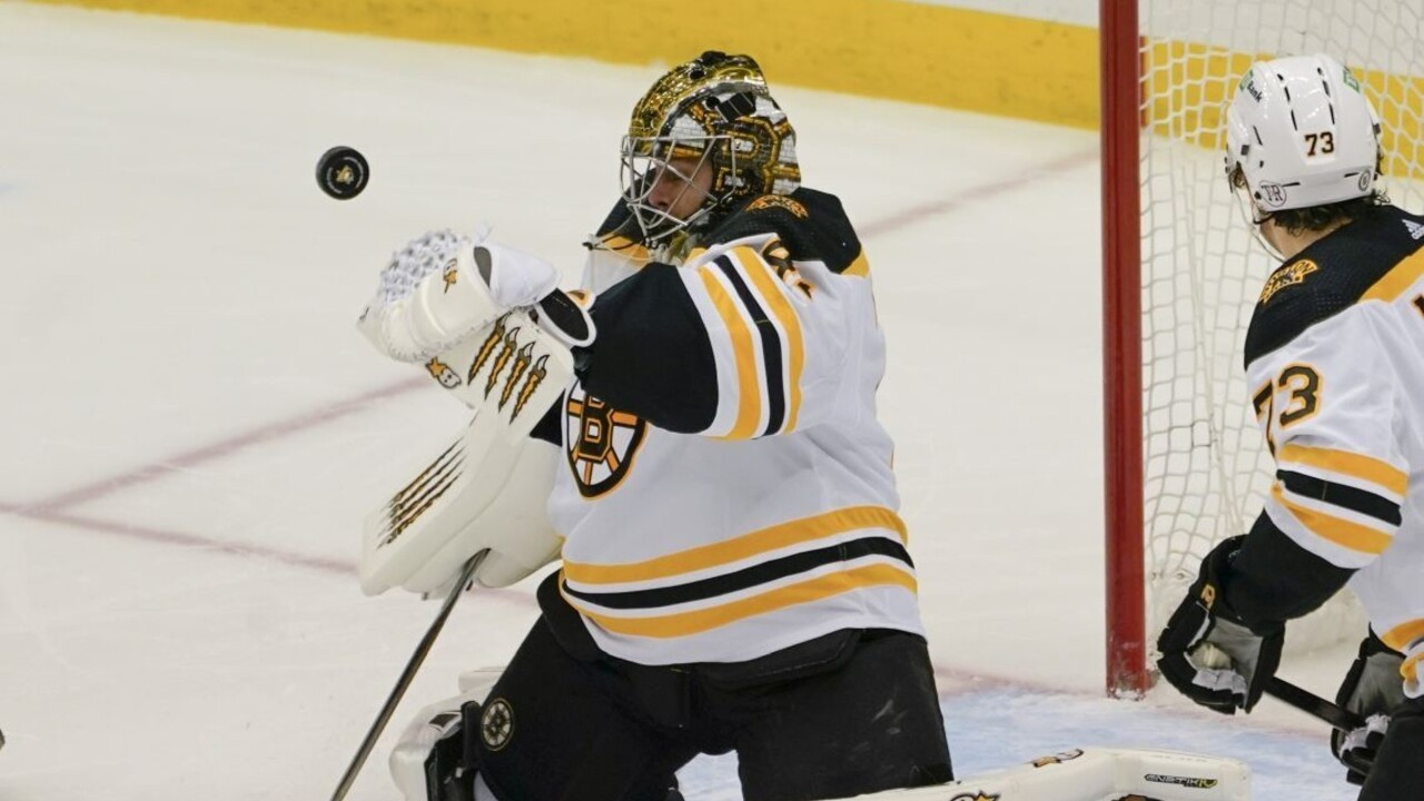 NHL: Boston zvíťazil nad Buffalom, Halák zlikvidoval 23 striel