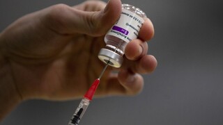 USA v očkovaní rýchlo napredujú, prekročia hranicu 100 miliónov