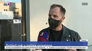 Tréner Landl oslávil rok v online priestore benefičným workoutom