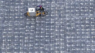 FOTO Námestie pokryli tisíce krížov, pripomínajú zmarené životy