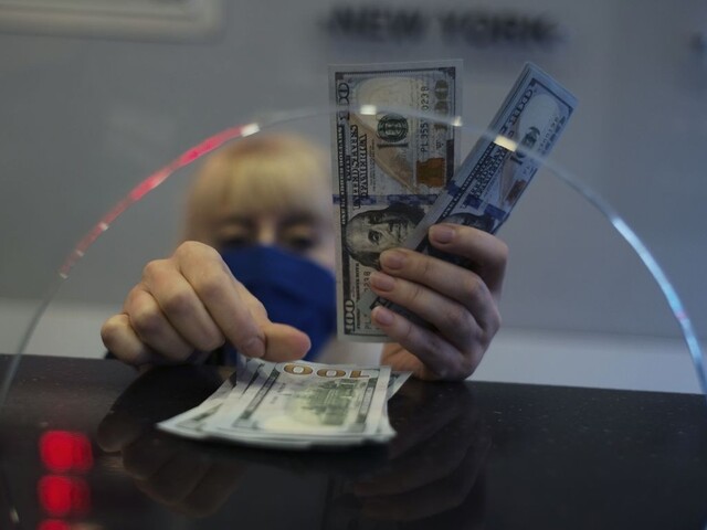 Turecká líra sa prepadla, dôvodom je výmena na čele centrálnej banky