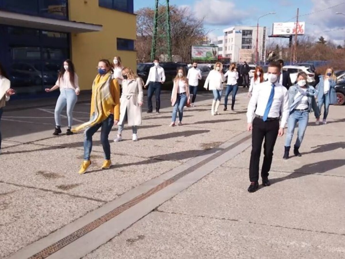 Covidovú hymnu si zatancovala aj TA3