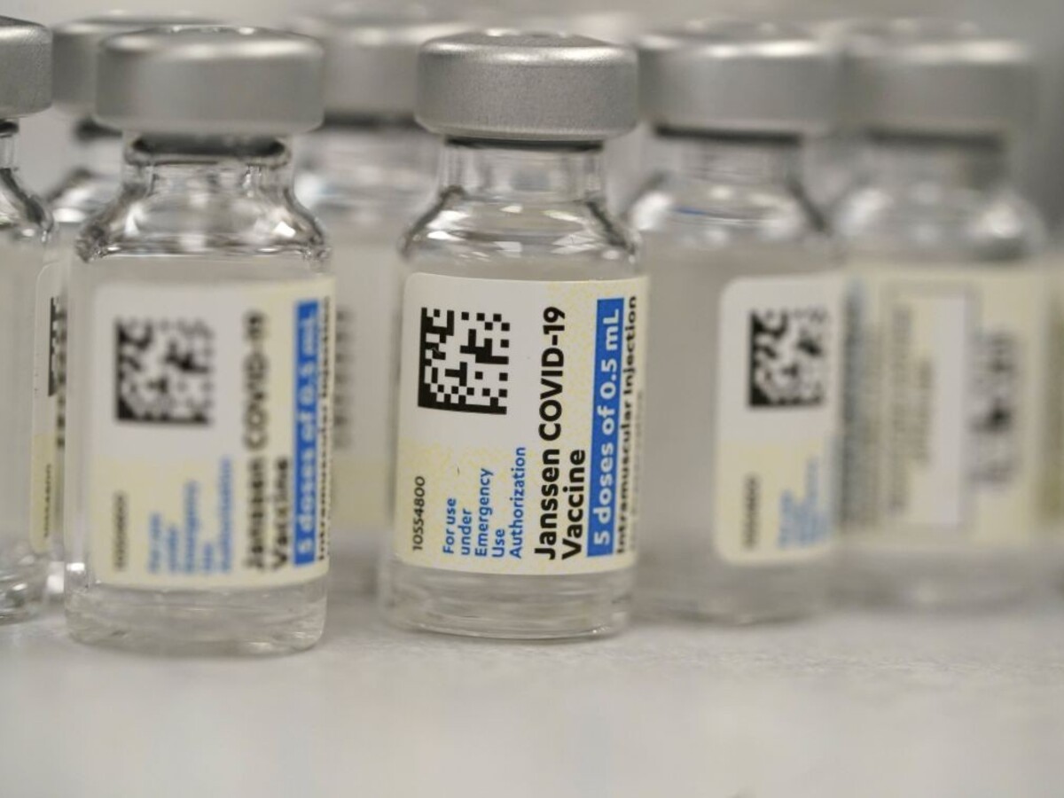 Vakcína Johnson & Johnson v apríli príde, potvrdil český minister