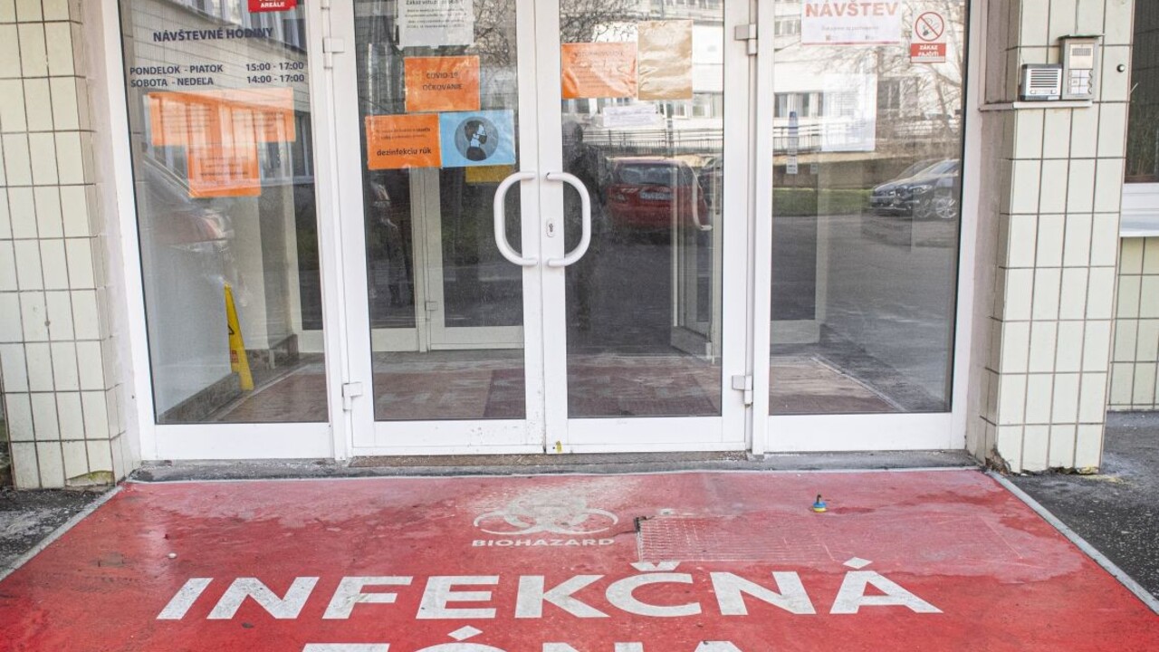 Nemocnica koronavírus Slovensko 1140px (TASR/Michal Svítok)