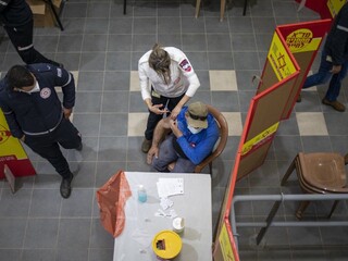 Očkovanie Izrael 1140px (TASR/AP)