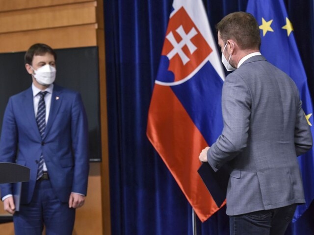 Premiér navrhol svoju výmenu s Eduardom Hegerom