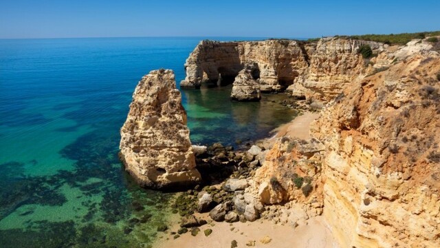 13-algarve-depositphotos-18769037-original_0a140371-bc05-4edb.jpg
