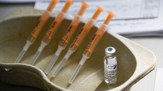 Vedci sa zhodli: Do roka budeme potrebovať nové vakcíny
