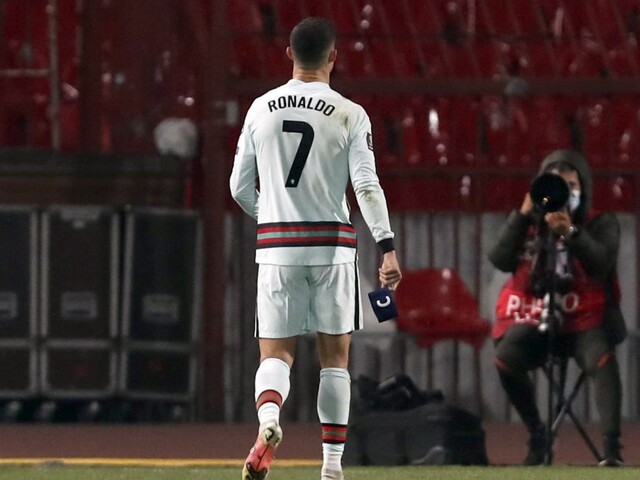 Ronaldo od hnevu zahodil pásku, mohla by pomôcť s liečbou chlapca
