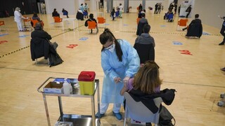V Maďarsku zaočkovali dva milióny ľudí, nakazených stále pribúda