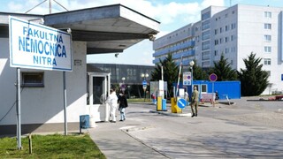 Problémy v nitrianskej nemocnici: Riaditeľ siaha lekárom na plat