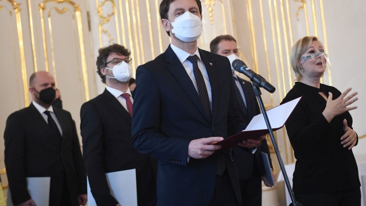 Vláda sa vraj poučila z chýb. Heger verí, že bude stabilná