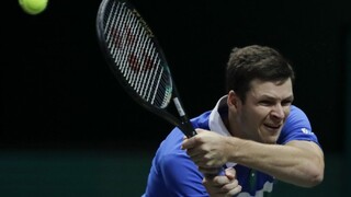 Tsitsipas vo štvrťfinále vypadol, Hurkacz si zahrá s Rubľovom