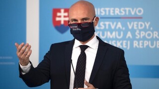 Gröhling rokoval s novým premiérom, mohli by sa otvárať ďalšie ročníky