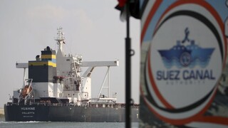 Šesťdňová kríza sa skončila, prieplavom opäť plávajú lode