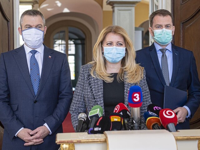 Ukázali majetkové priznania politikov. Kto zarobil najviac?