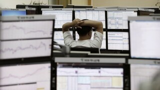 Burzy pokorili historické maximá, dáta naznačujú hospodárske oživenie