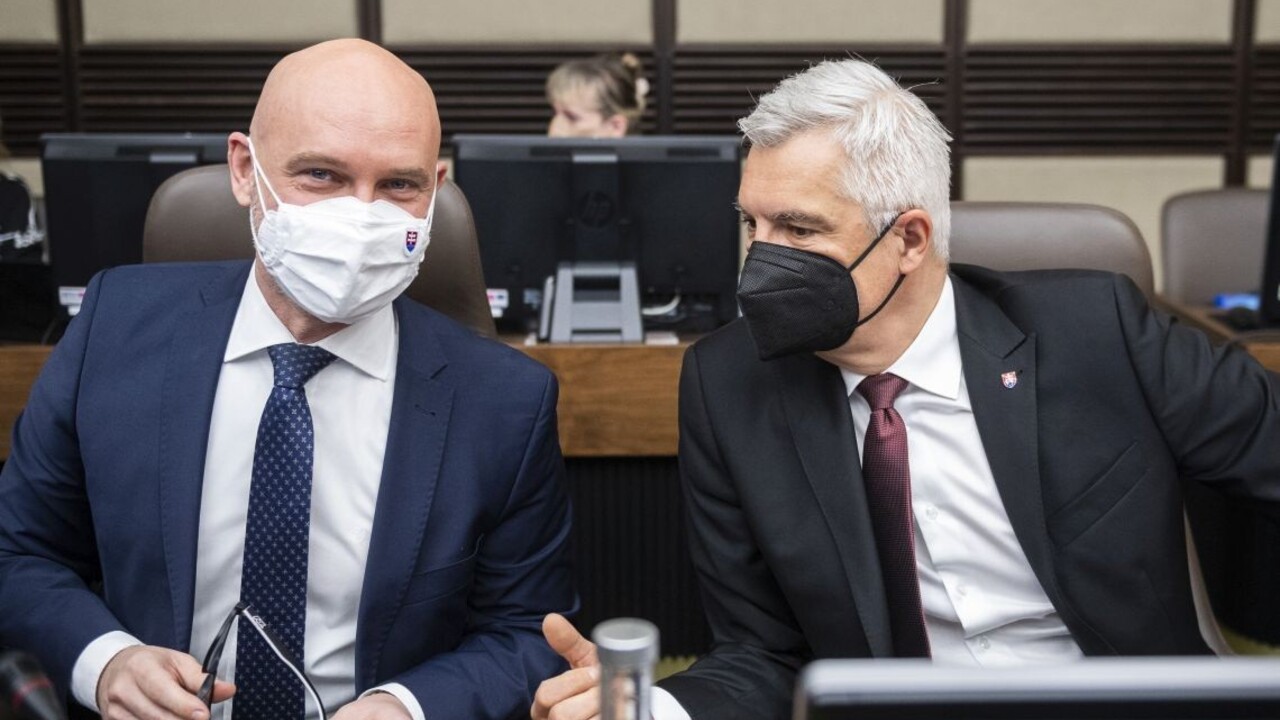 Podľa Korčoka treba obnoviť dôveru vo vládu. Verí, že Lengvarský zapadne