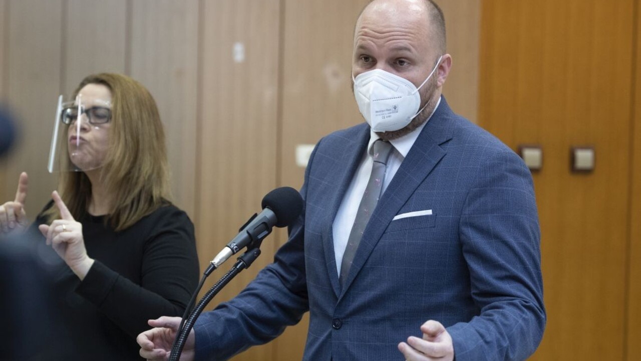 Efektívne a k veci. Naď zhodnotil prvé zasadnutie vlády pod vedením Hegera